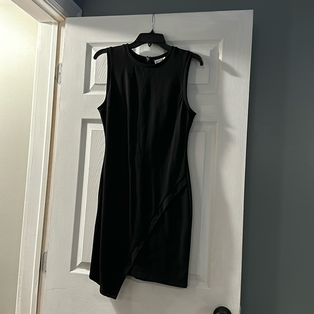 Olivia Grey Black pencil dress. Never worn still with tags